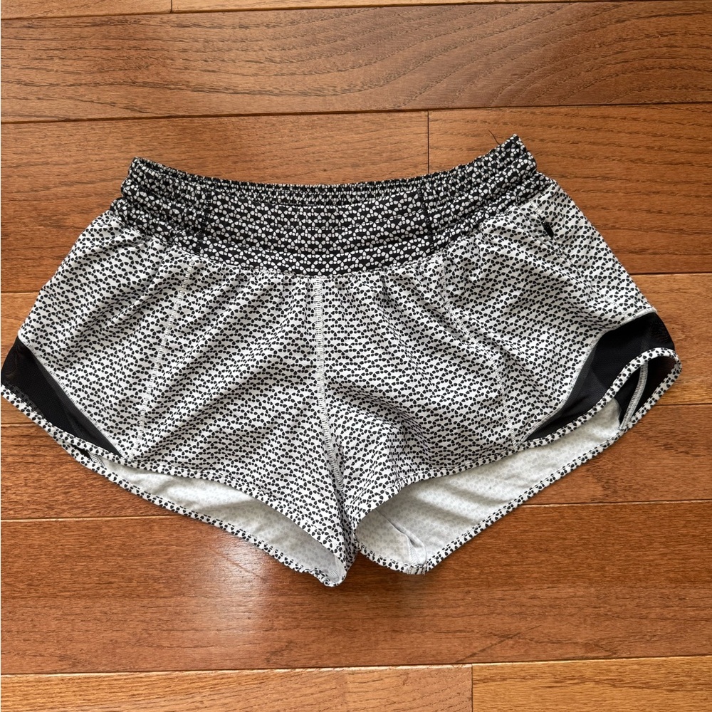lululemon athletica Black and White Hotty Hot Shorts